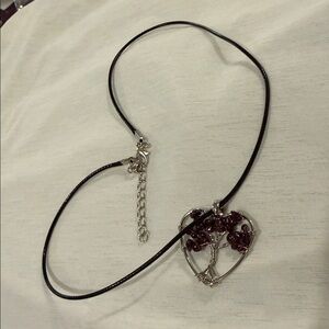 TREE OF LIFE SILVER-TONE NECKLACE HEART SHAPE NWOT